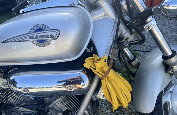 ８０ バイクグローブＬ＆レザーホルダー ２点セット Amazon.co.jp: ROCKBROS バイク グローブ 本革 夏 春秋 バイク