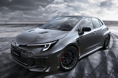 RZ［GR-DAT（8AT・4WD）］